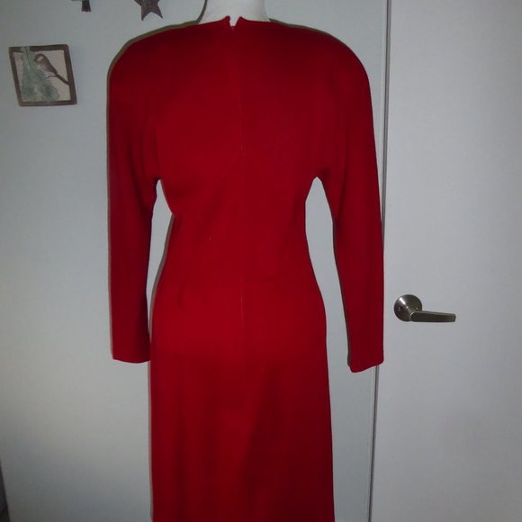 Sophisicated Vintage Form Fit Red Dress, Size S - Picture 3 of 4